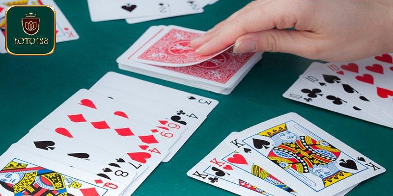 Tìm hiểu luật lệ xì tố 7 lá đơn giản cho tân thủ